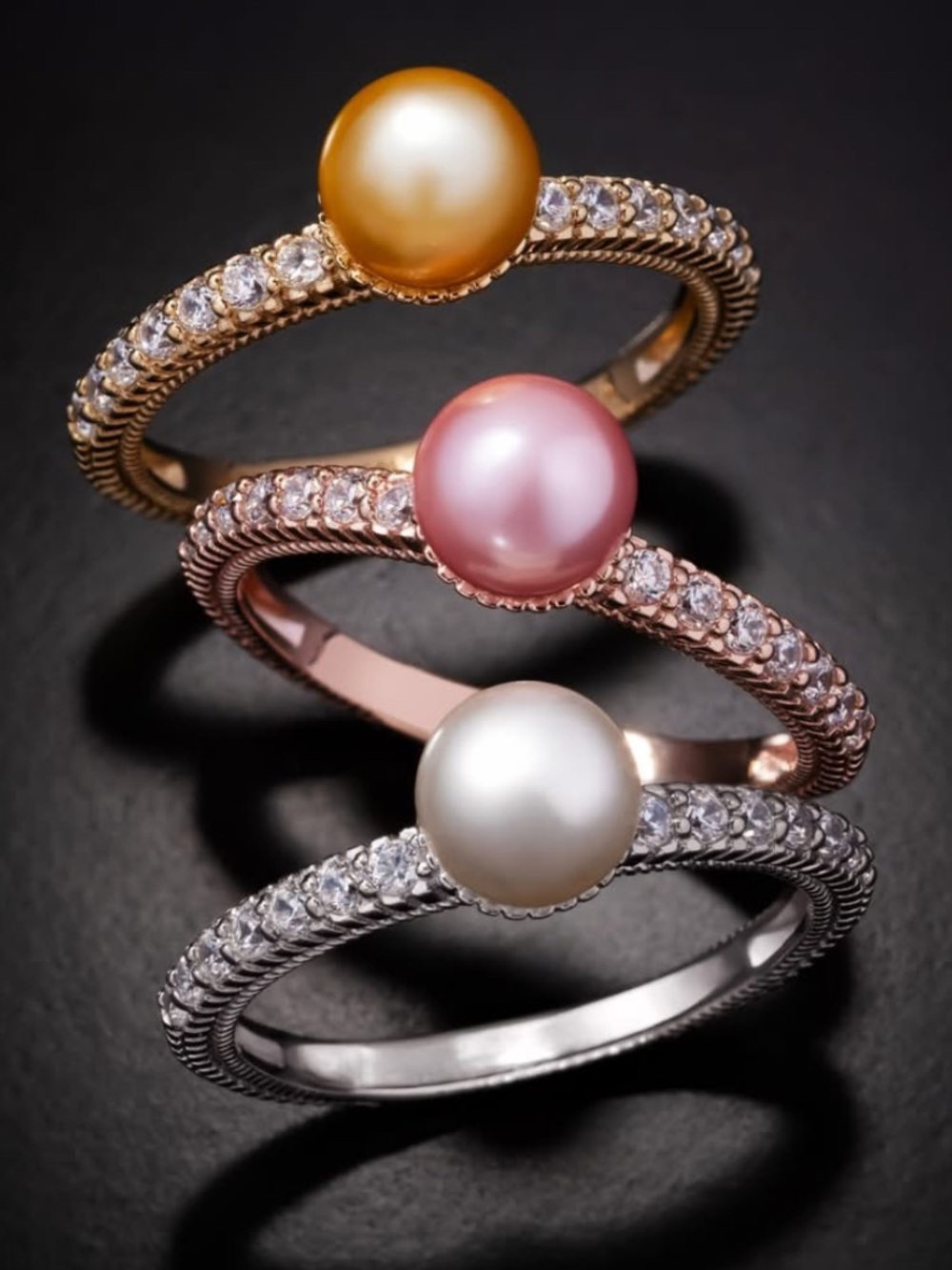 Judith Ripka Triple Pearl Pavé Ring – White, Pink & Gold Pearls